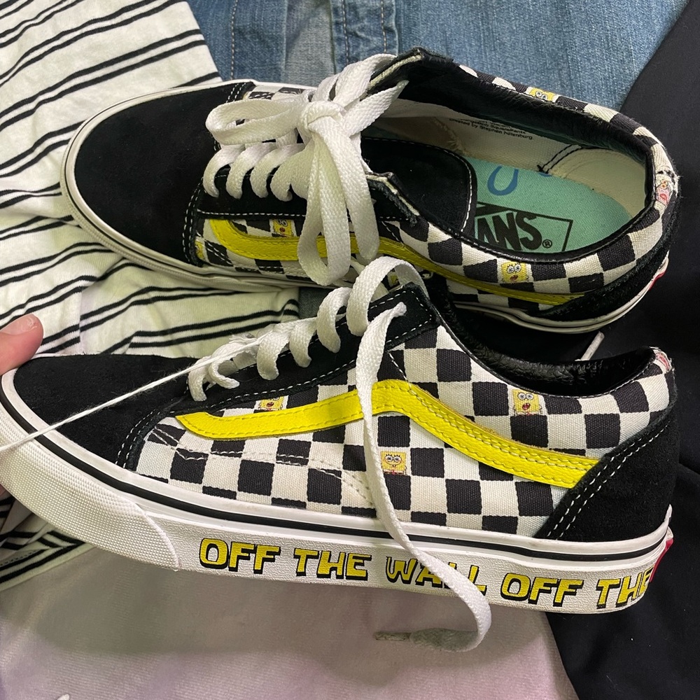 7.5 SpongeBob Vans